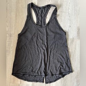 Women’s Lululemon Tank